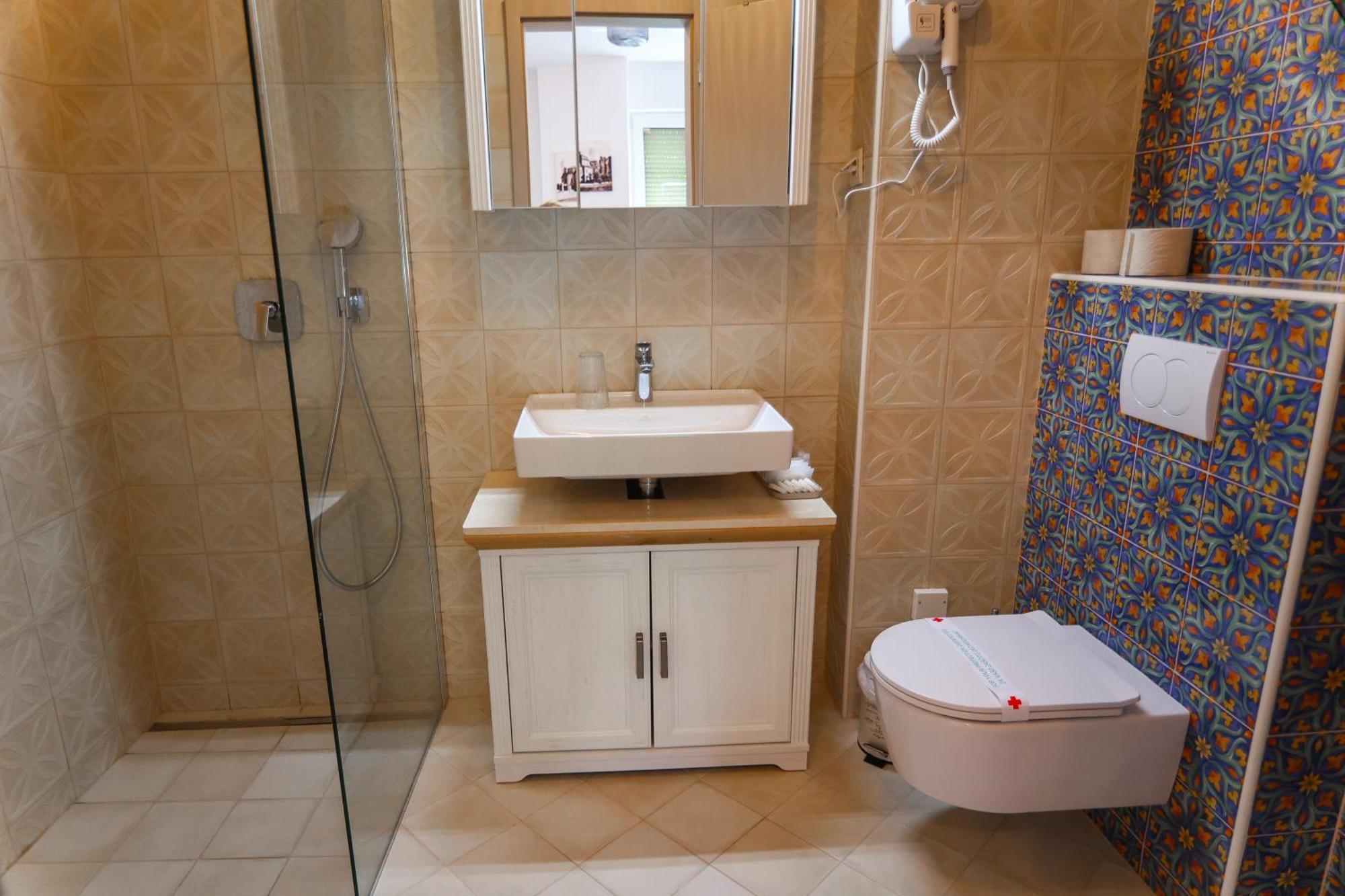 Apart Hotel Asteria Ljubljana Exteriör bild