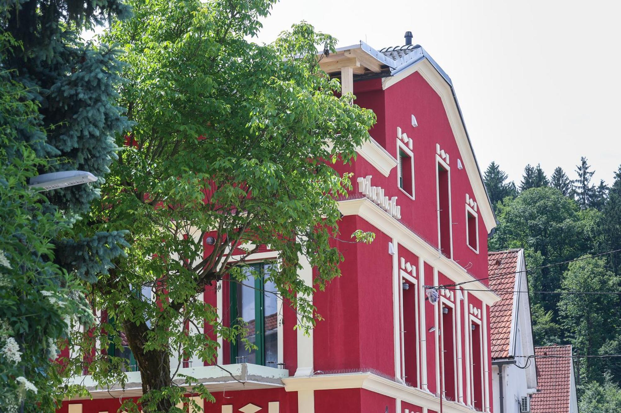 Apart Hotel Asteria Ljubljana Exteriör bild